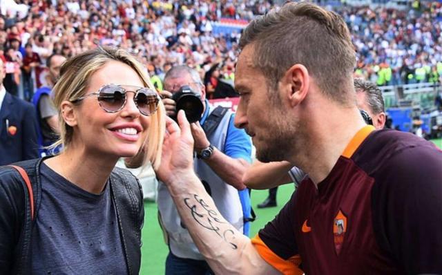 半岛体育-【揭秘】金童玉女非门当户对 托蒂分手解放两个圈子