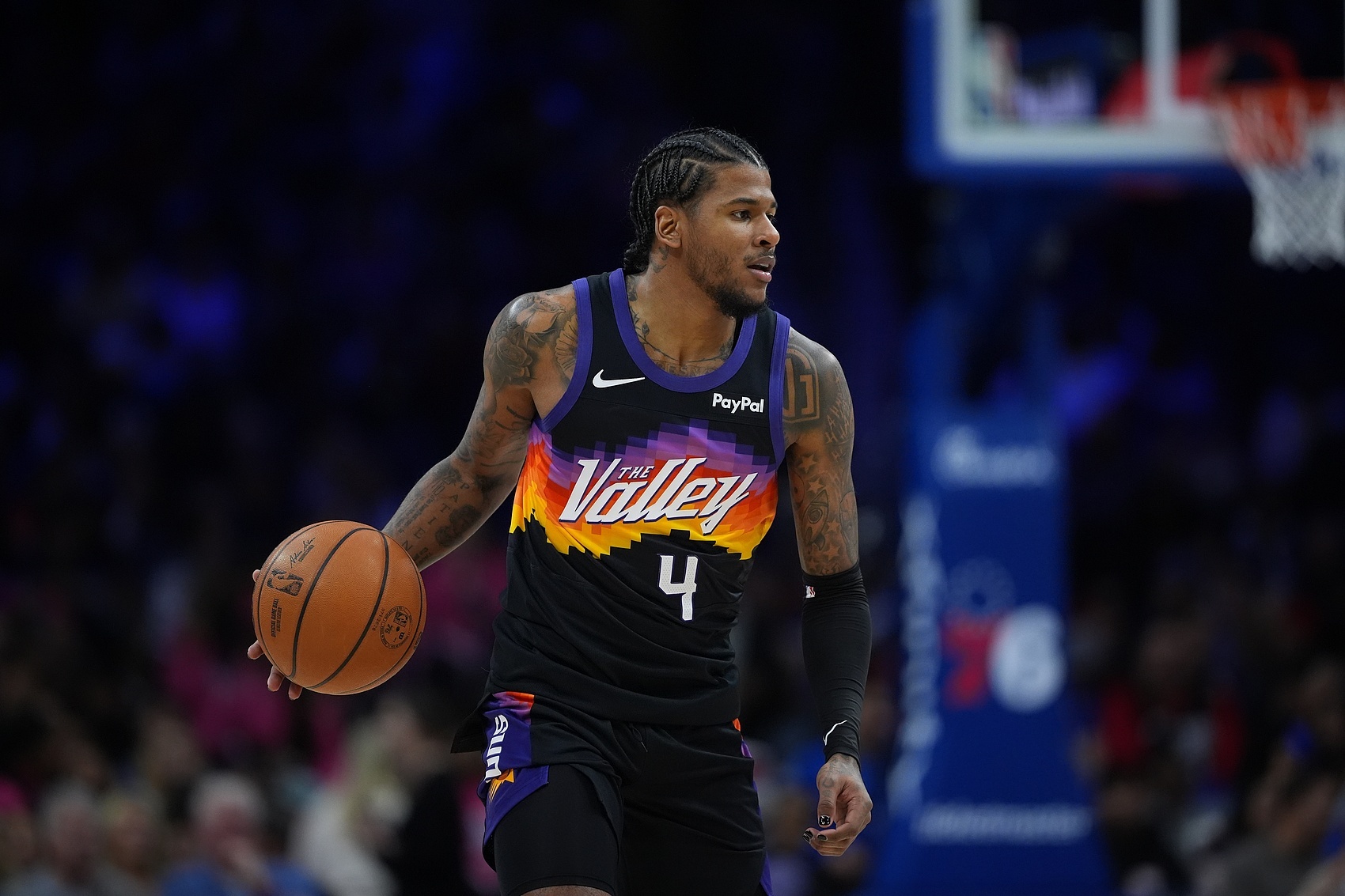 半岛体育下载-髋部挫伤！狄龙：杰伦·格林一直没能迎来转机 这真的很让人遗憾